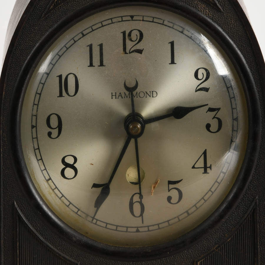 Hammond "Ravenswood" Electric Mantel Clock-2