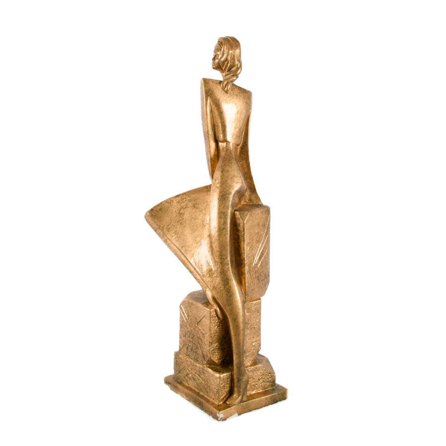 Gilded Statue of a Seated Lady-5