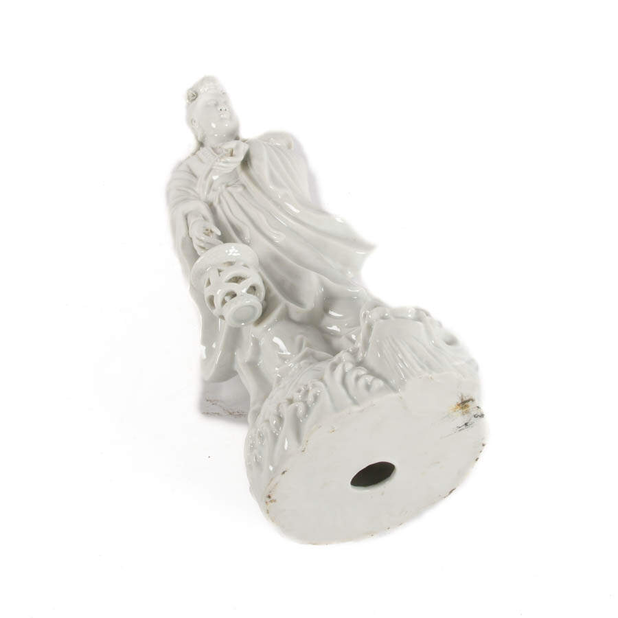 Chinese Blanc de Chine Guan Yin Statue-7