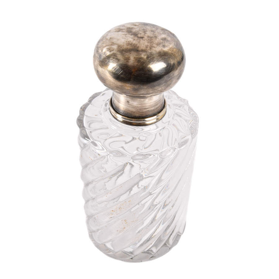Victorian Crystal Swirl Glass Perfume Bottle-3
