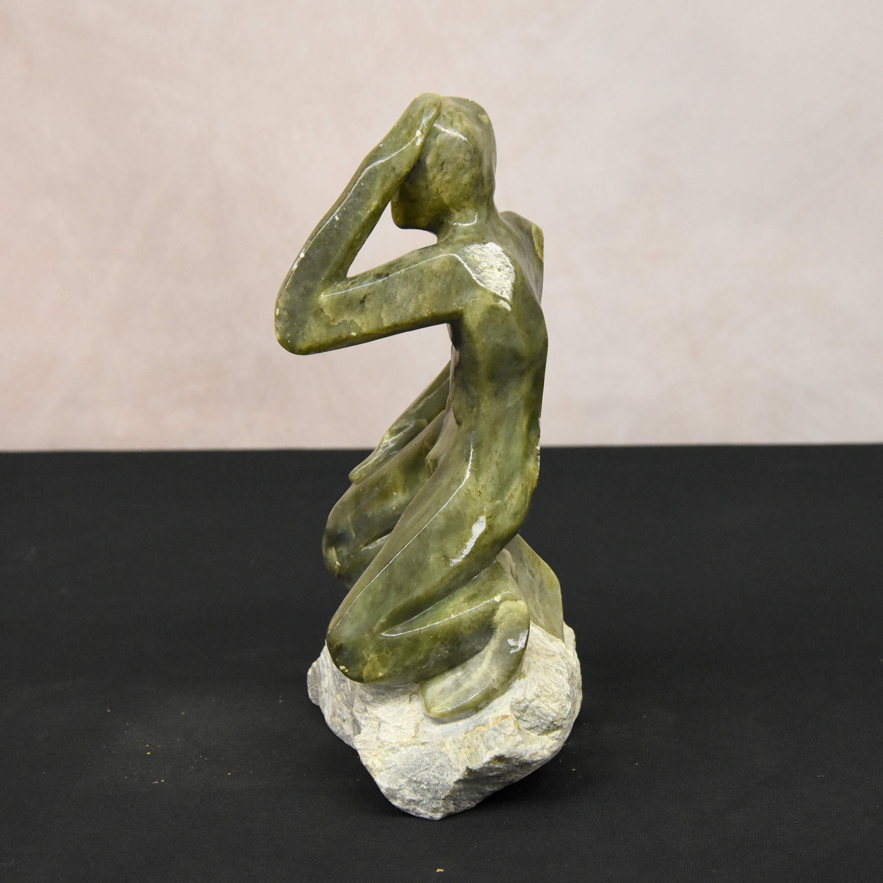 Brazilian Mineiro Craftsmanship Center Green Carved Stone Figure Sculpture-2