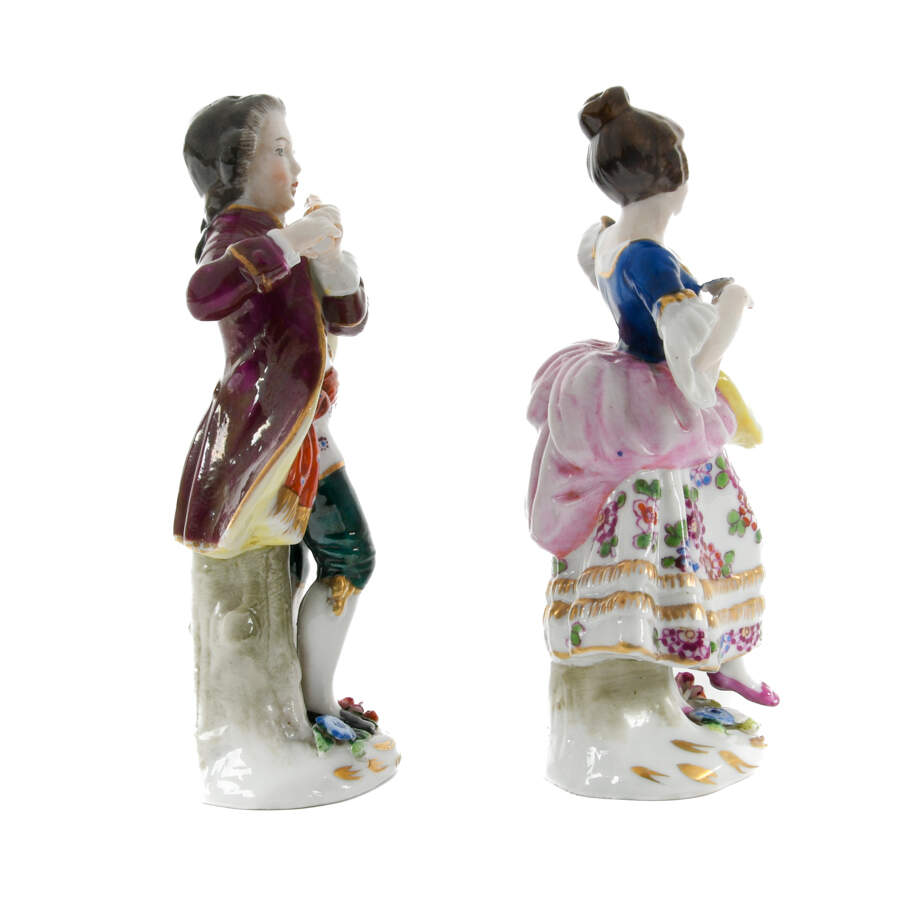 Antique Pair of 19th-Century Royal Vienna Porcelain Figures-3