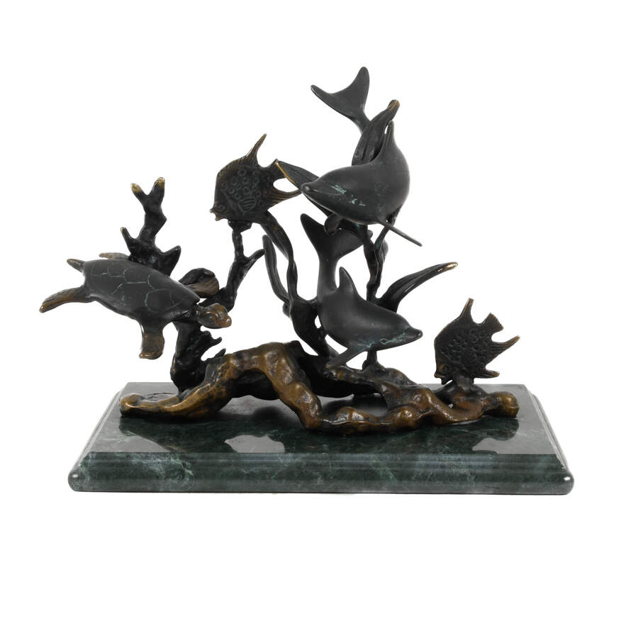 SPI SeaWorld Marine Life Sculpture on Green Base-6