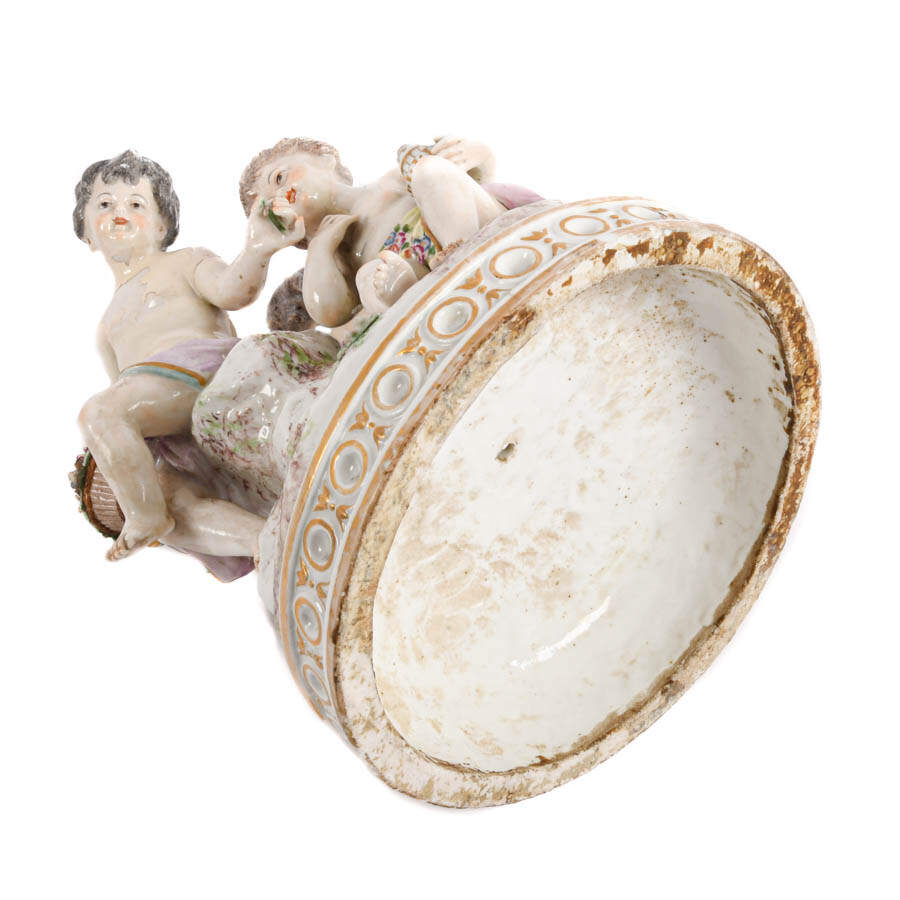 Meissen Sculpture of Three Seated Children-9