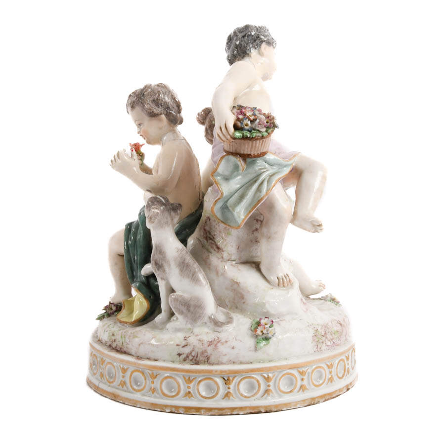 Meissen Sculpture of Three Seated Children-7