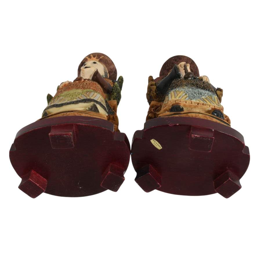 Pair of East Asian Emperor and Empress Resin Figures-11