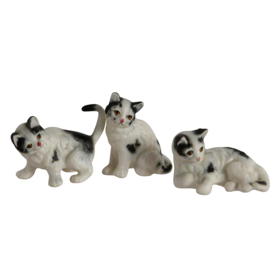 Lot of Six Vintage Miniature Cat Figurines-3