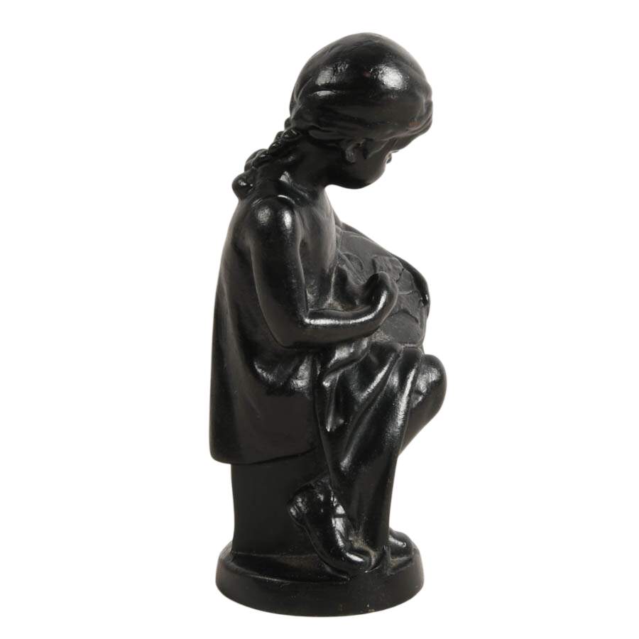 Soviet Kasli Co. "The Embroiderer" Cast Iron Statuette-7