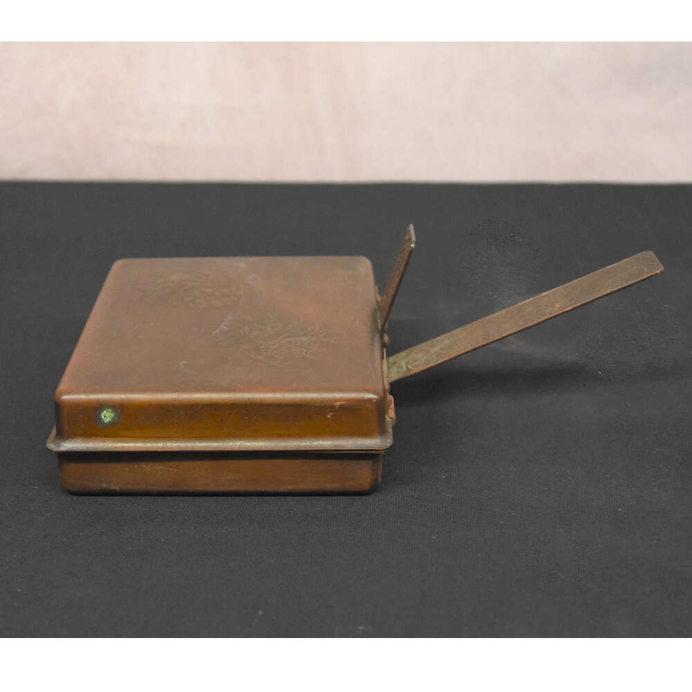 Copper Lidded Silent Butler's Crumb Tray-1