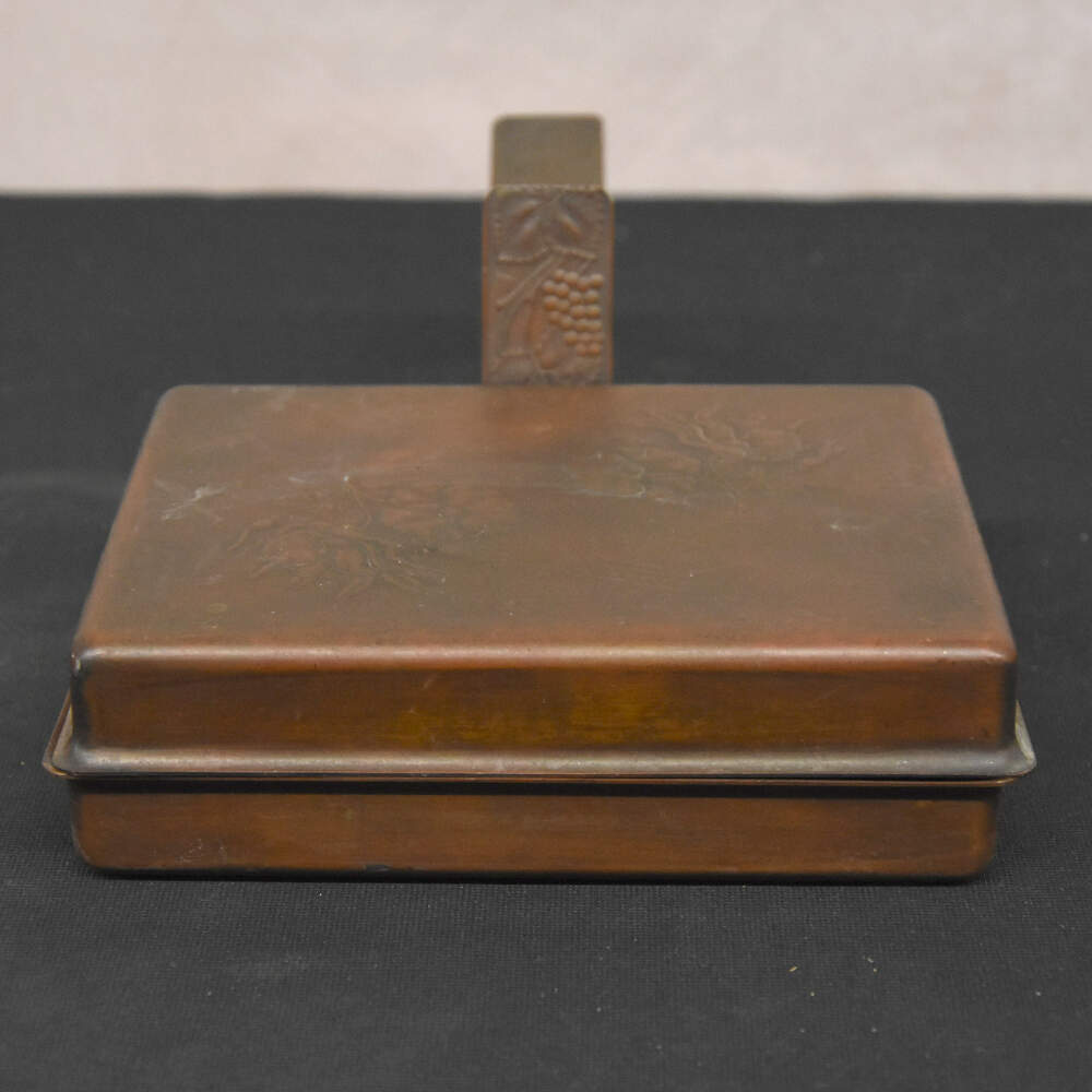 Copper Lidded Silent Butler's Crumb Tray-2