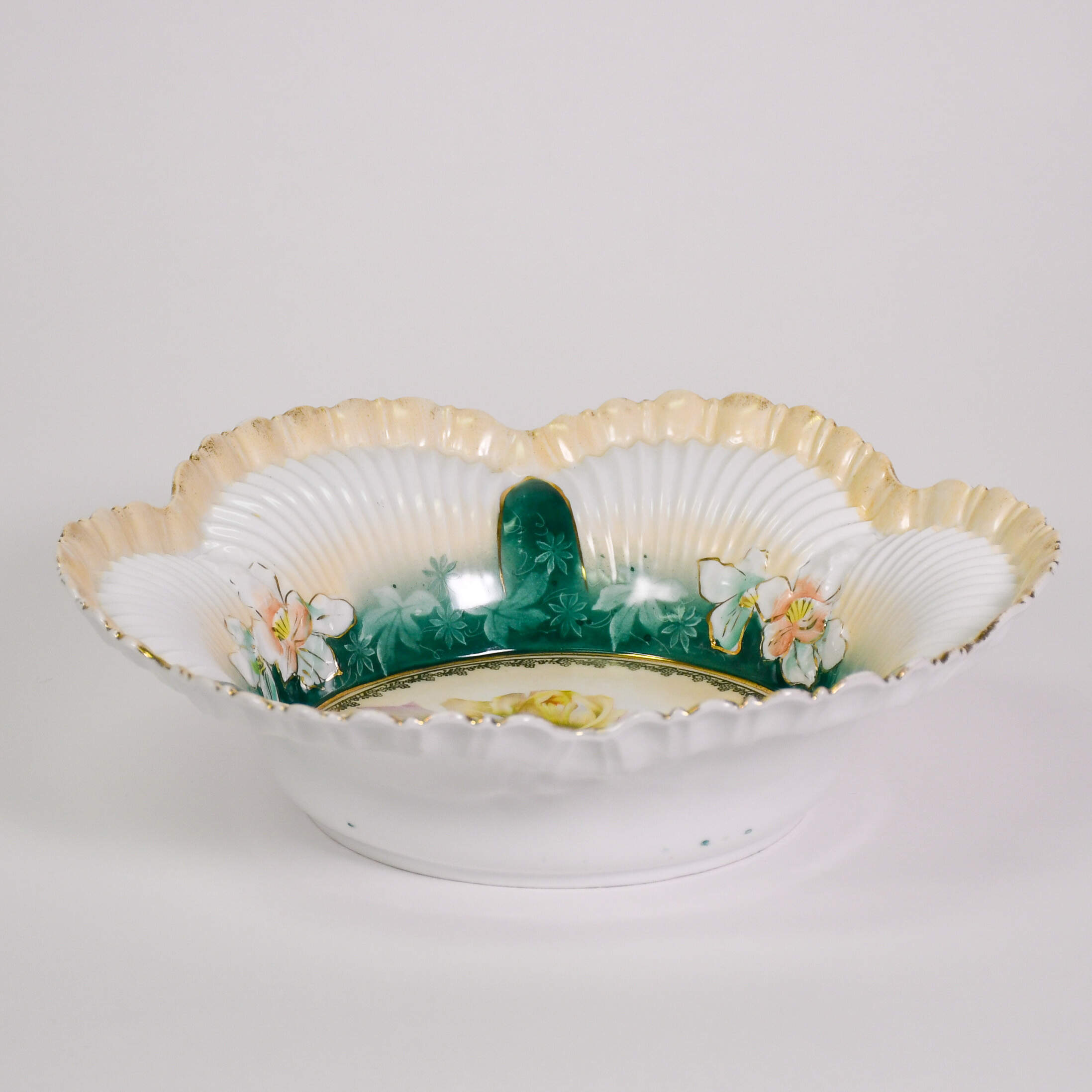 Antique Scalloped Roses Decorative Centerpiece Bowl-6