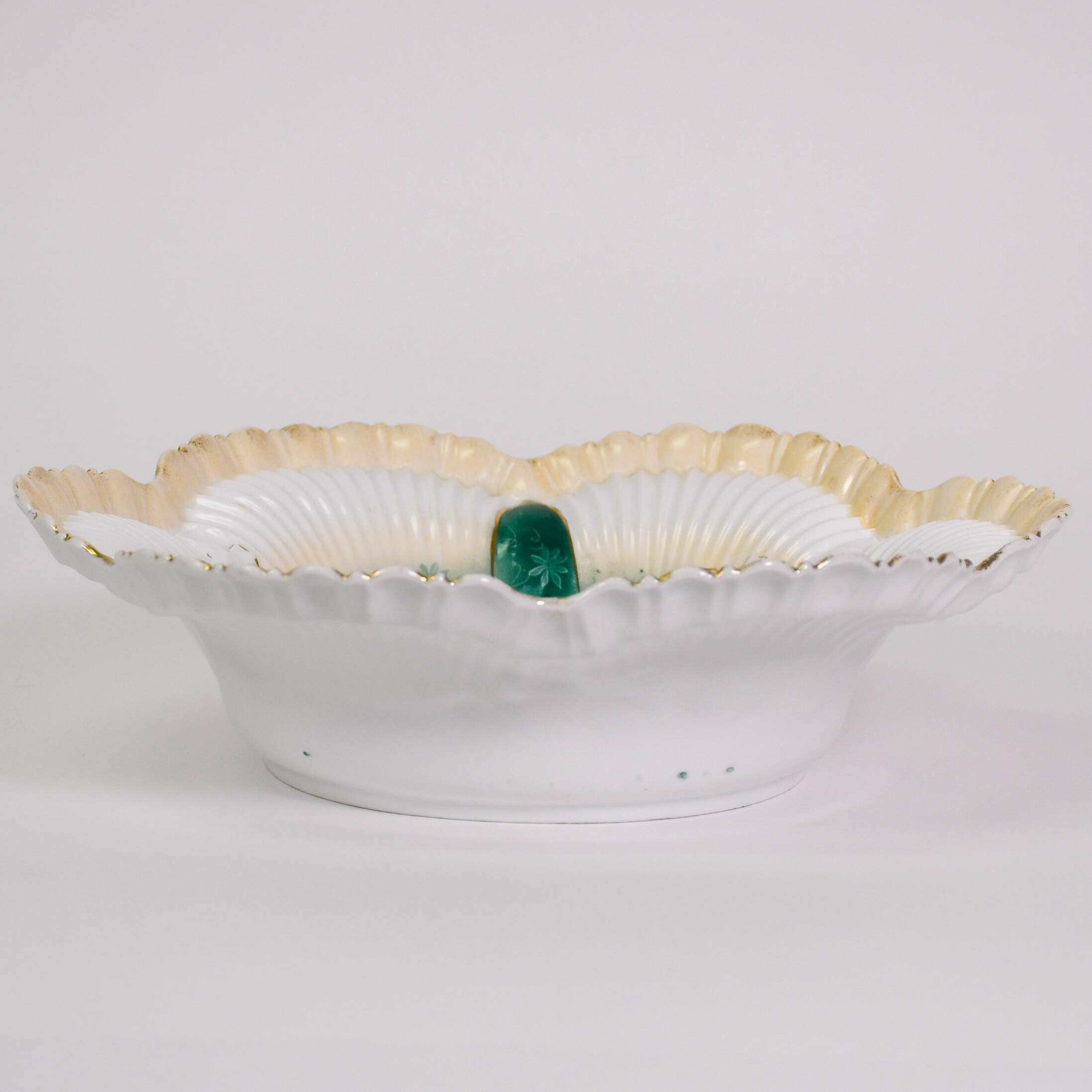 Antique Scalloped Roses Decorative Centerpiece Bowl-5