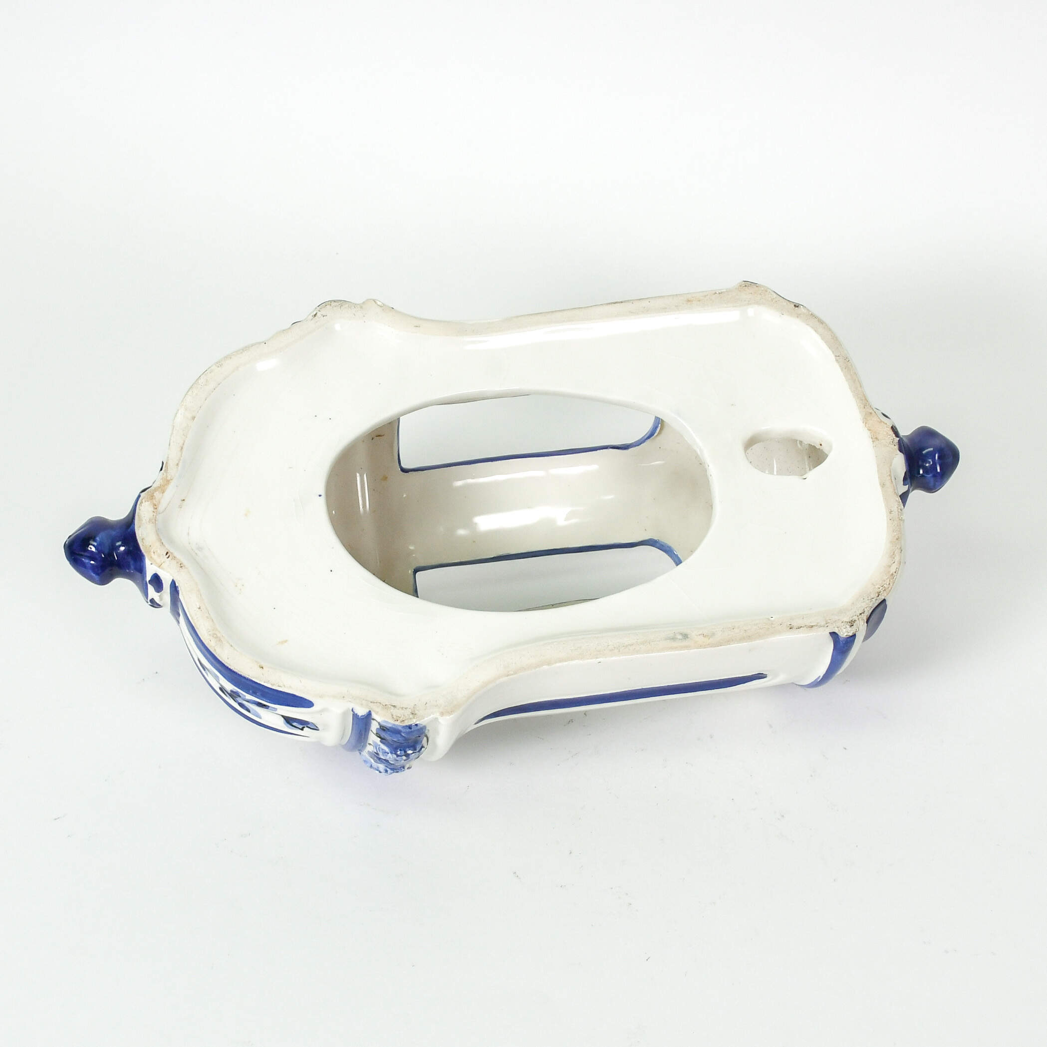 Pair of Ceramic Portuguese Blue and White Grape Motif Wall Pockets-5