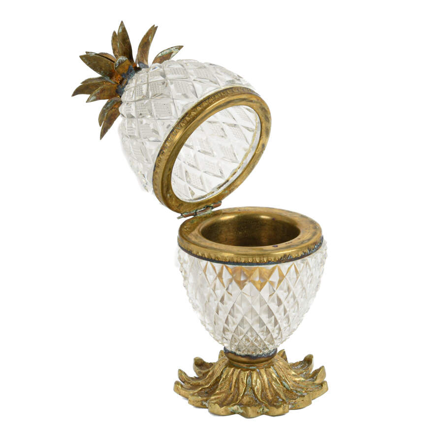 Crystal Pineapple Table Lighter Holder-4