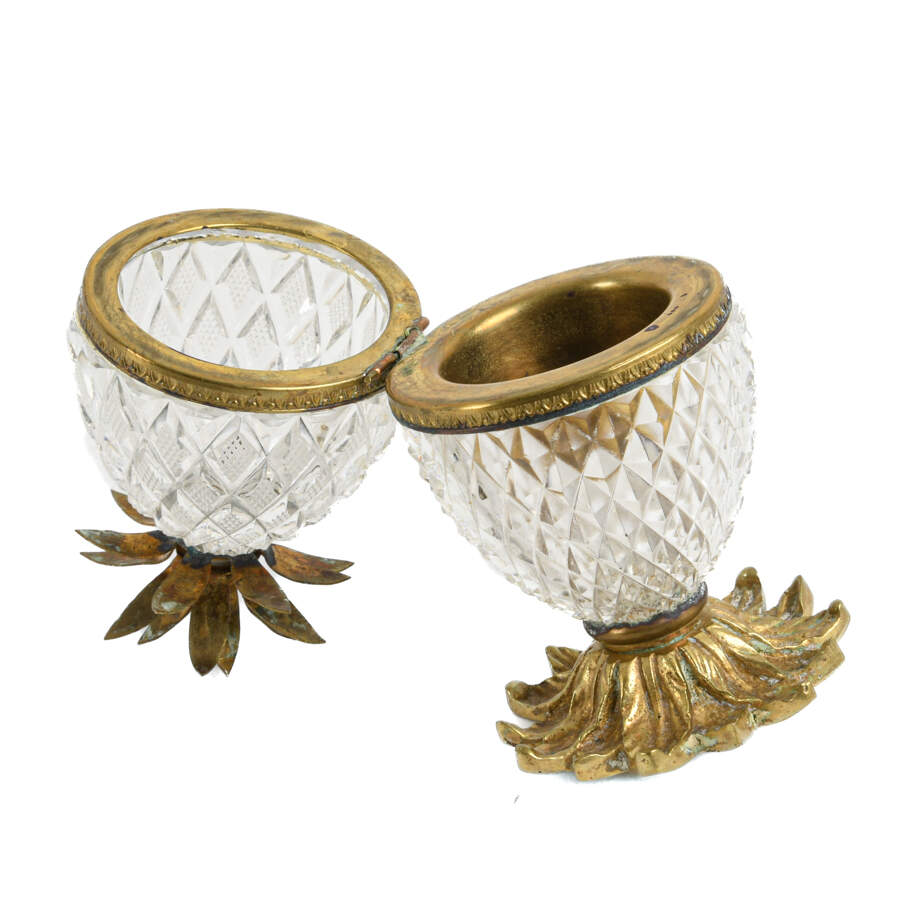 Crystal Pineapple Table Lighter Holder-3