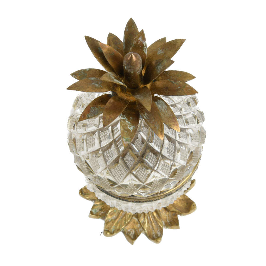 Crystal Pineapple Table Lighter Holder-2