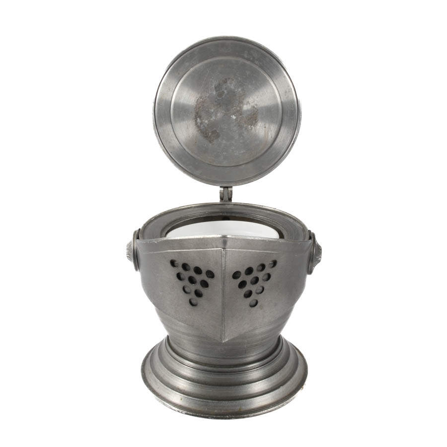 Medieval Knight Inspired Metal Helmet Ice Bucket-5