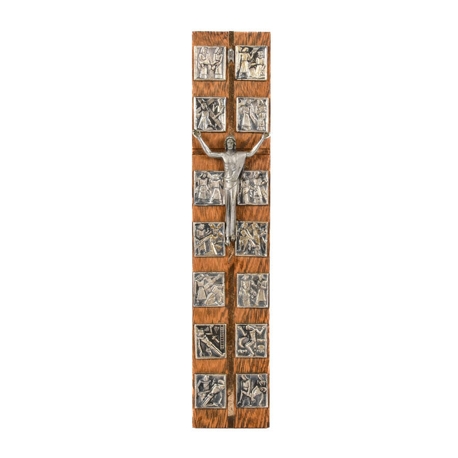 Stations of the Cross Pewter and Wood Wall Hanger-1