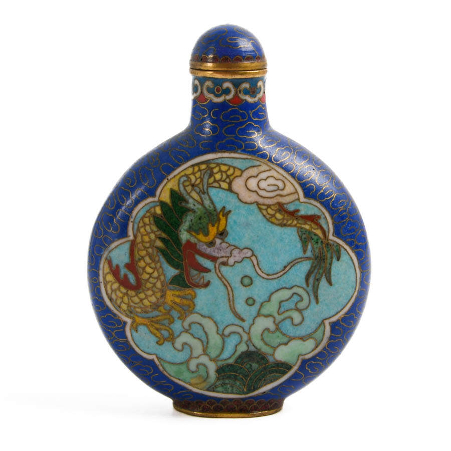 Grouping of Four Chinese Enamel Snuff Bottles-3