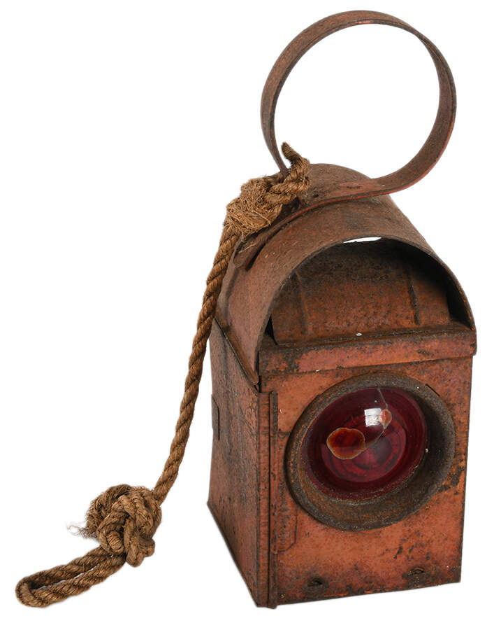 Antique Railroad Lantern-1