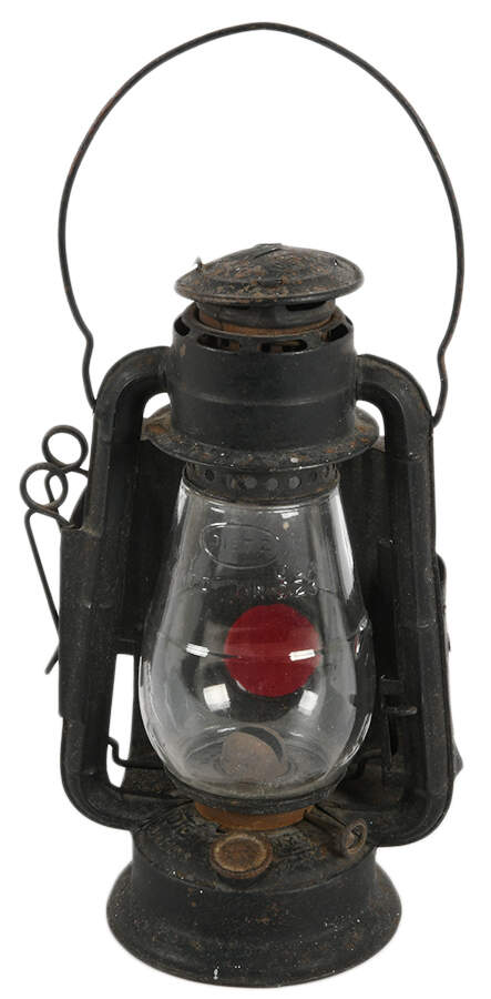 Antique 1923 Dietz Junior Gold Blast Wagon Lantern-1