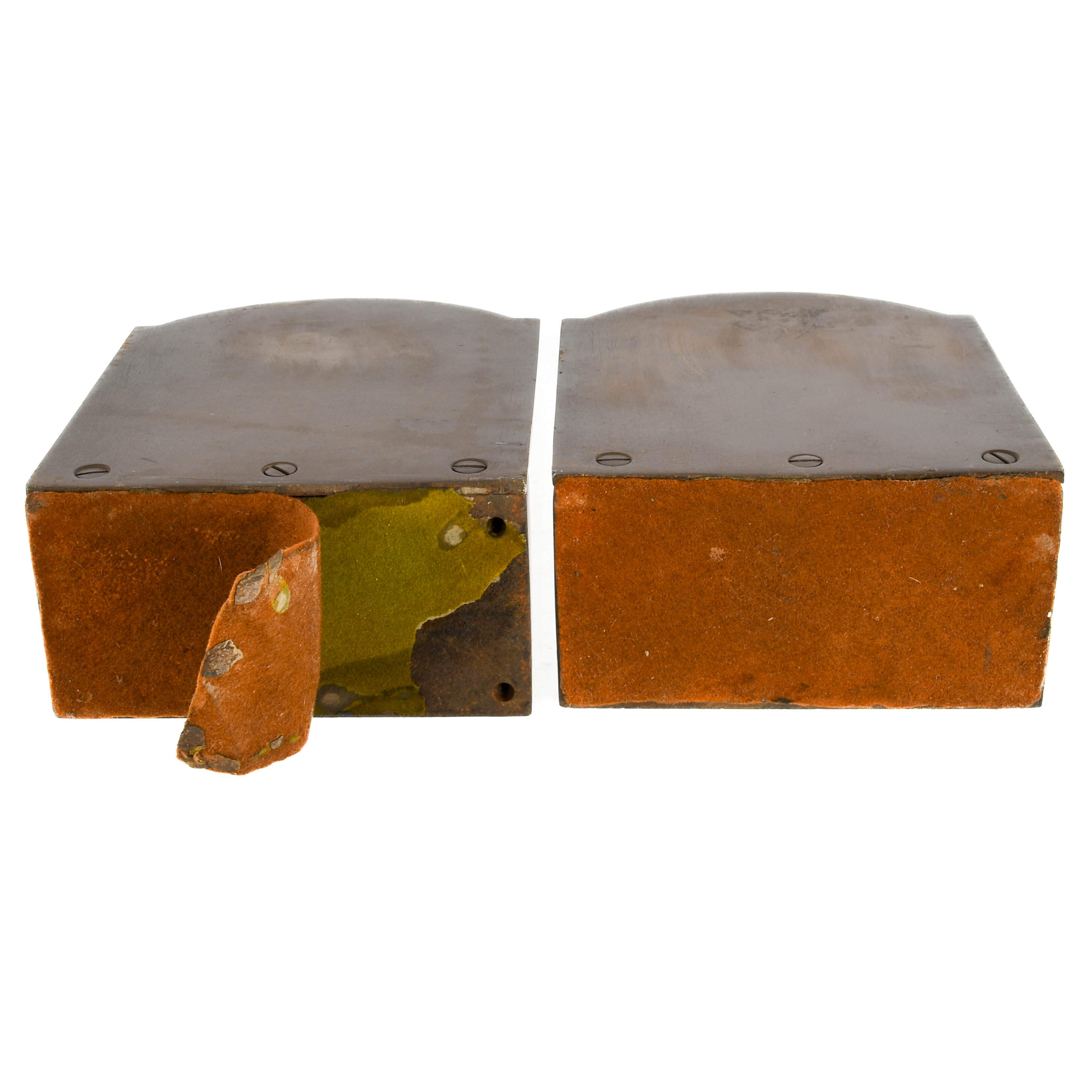 Antique Pair of Bradley & Hubbard Cast Iron Shakespeare Bookends-7