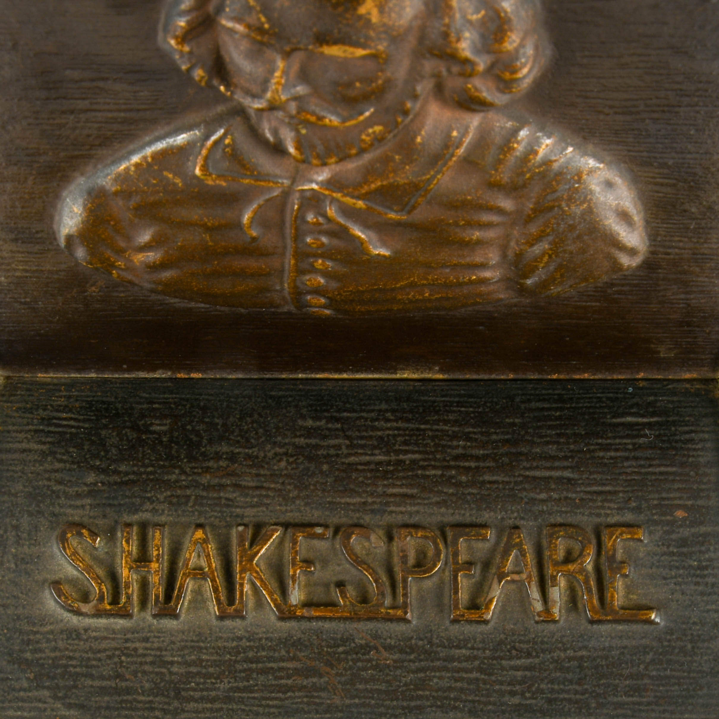 Antique Pair of Bradley & Hubbard Cast Iron Shakespeare Bookends-4