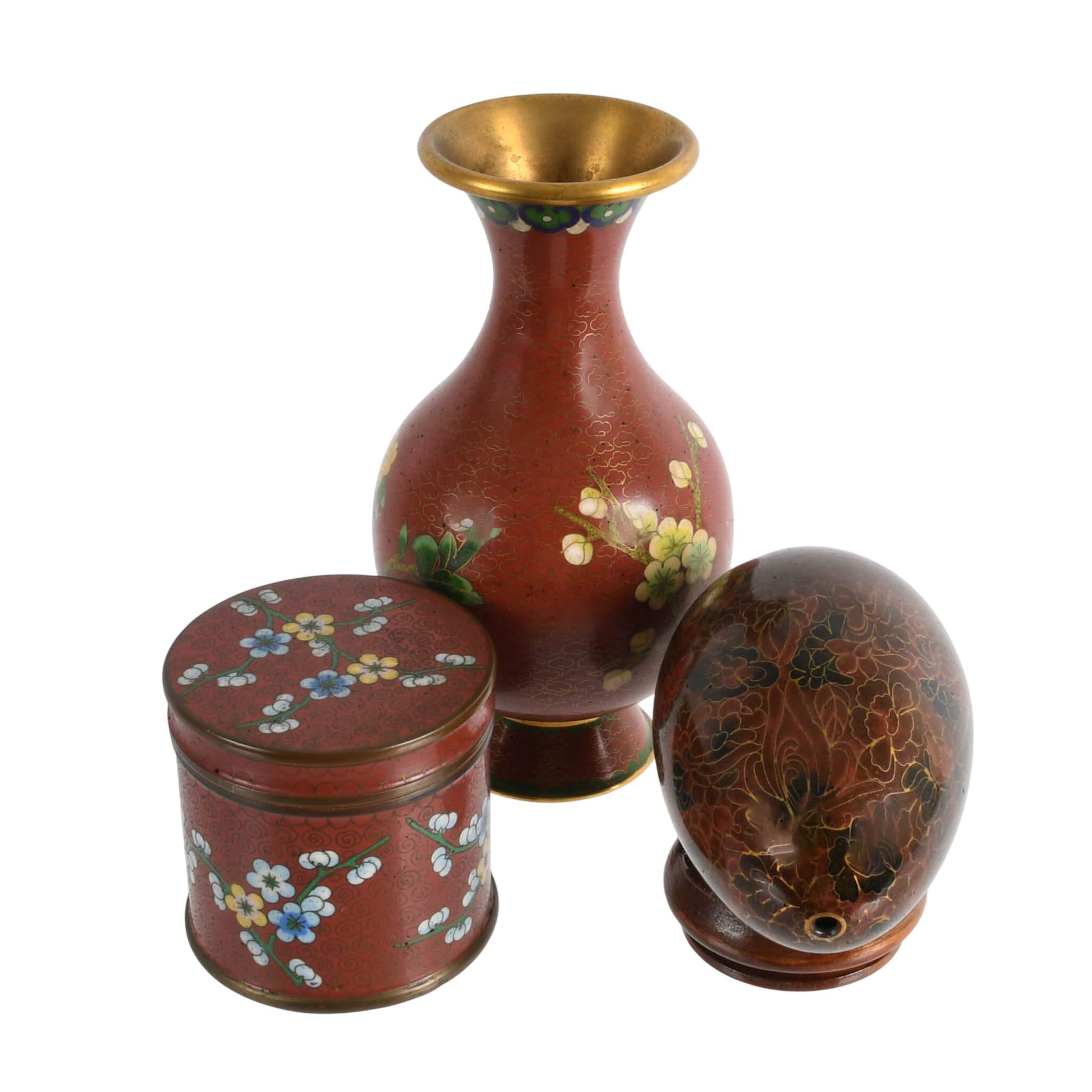 Three-Piece Chinese Cloisonné Red Floral Dresser Items-3