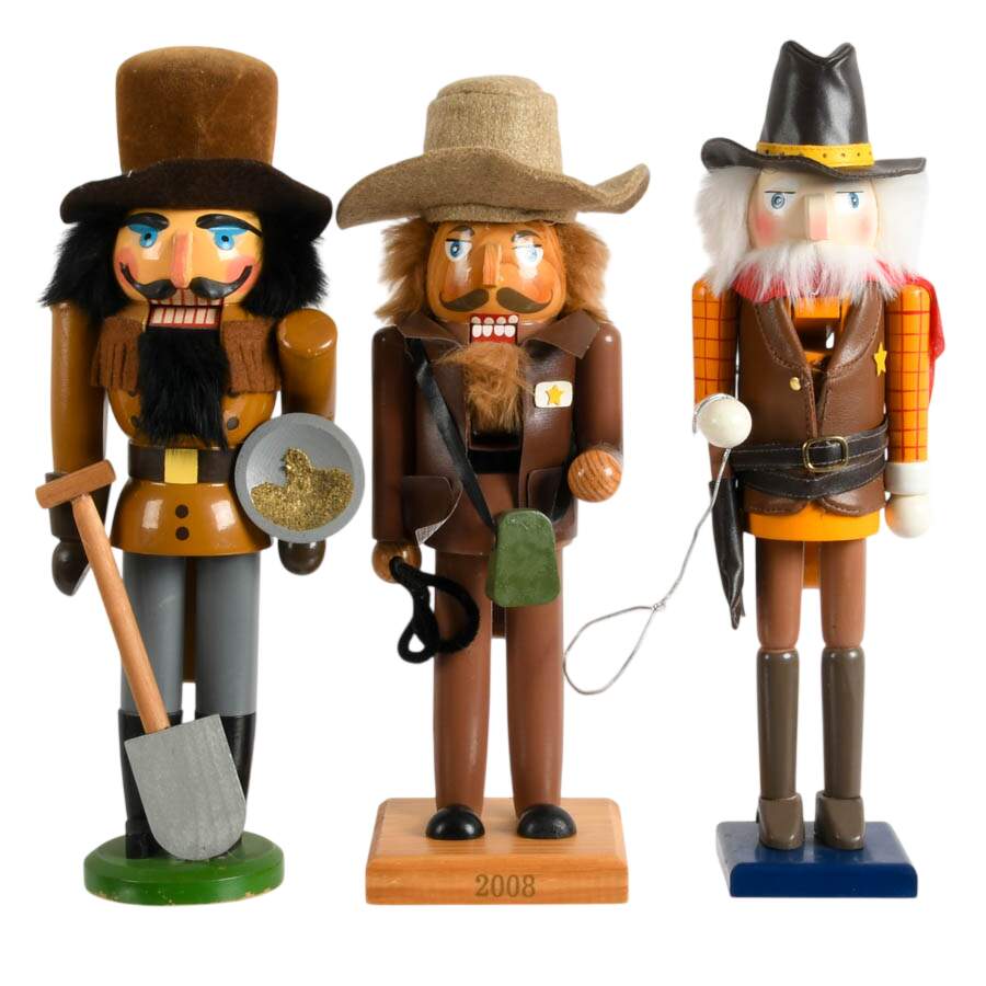 Trio of Wild West Nutcrackers-1