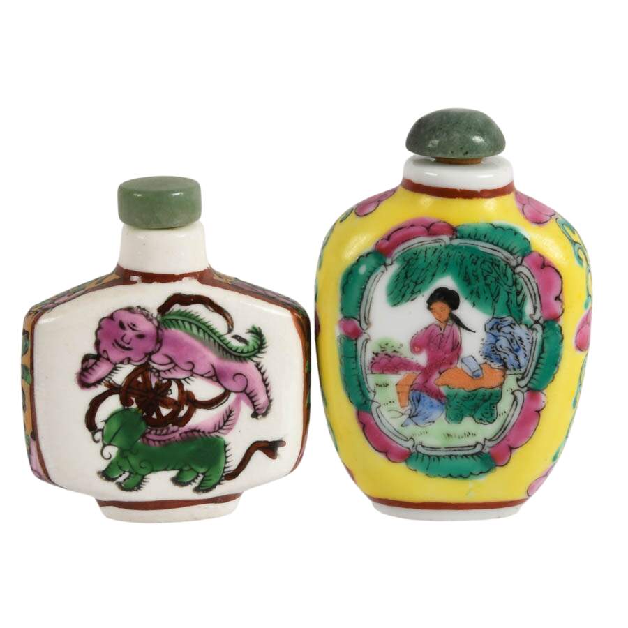Six Chinese Snuff Bottles-4