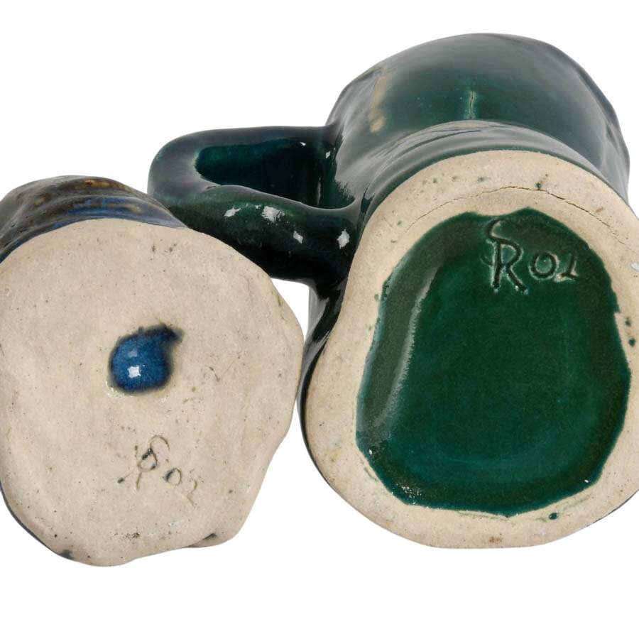 An Assembly of Pottery Tableware-5