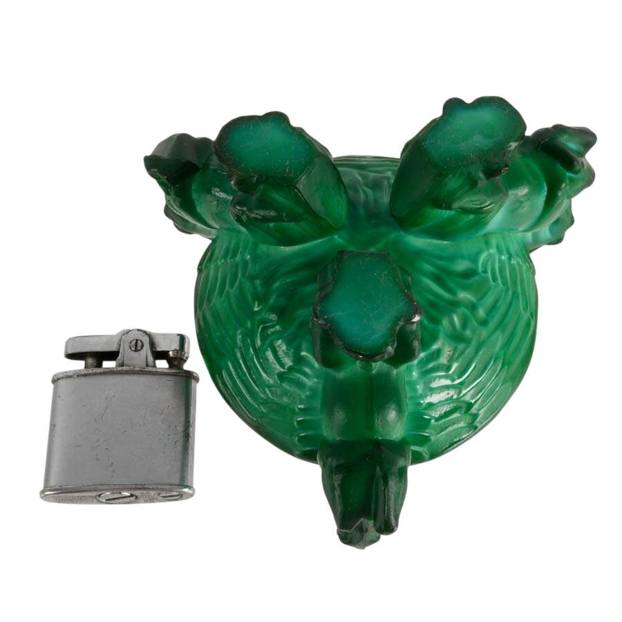 Curt Schlevogt Art Deco Malachite Glass Ashtray and Lighter-9