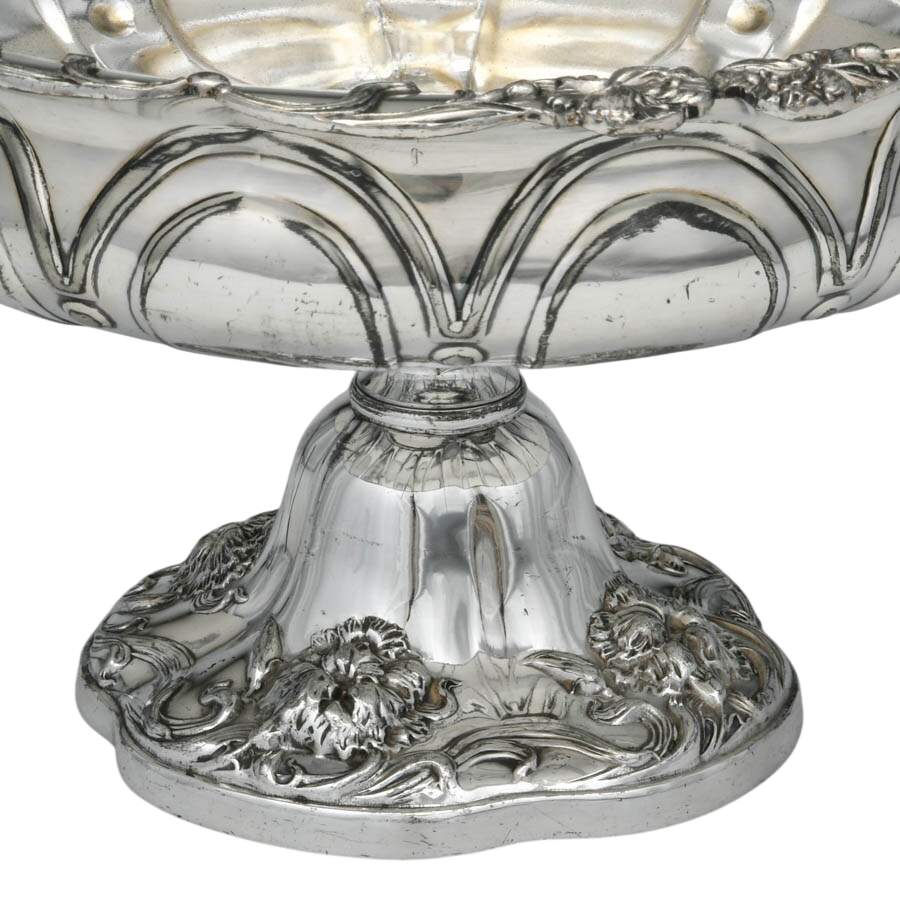 Antique Meriden Britannia Company Silver-Plated Hibiscus Flower Fruit Bowl-2