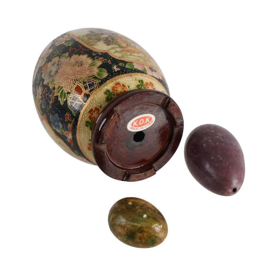 Decorative Eggs in Three Sizes including Satsuma Moriage Geisha Egg-9