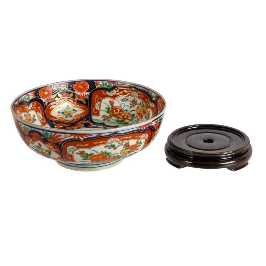 Japanese Imari Porcelain Bowl on Stand-4