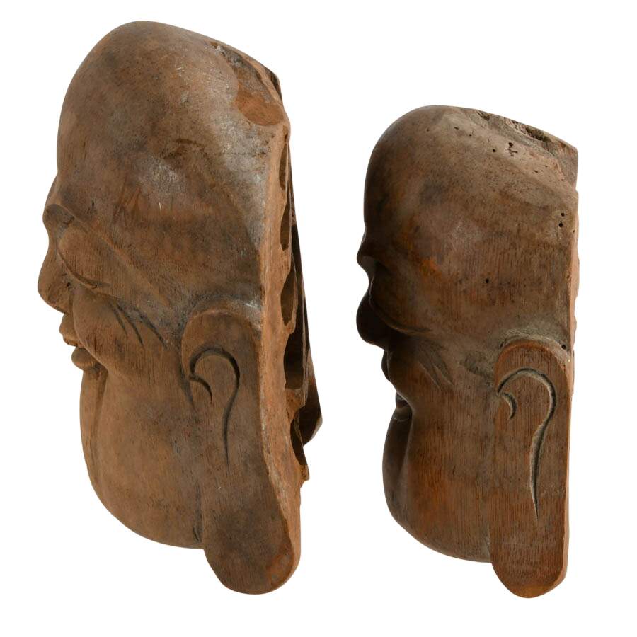 Pair of Hand-Carved Bamboo Hoteis Wall Décor-3