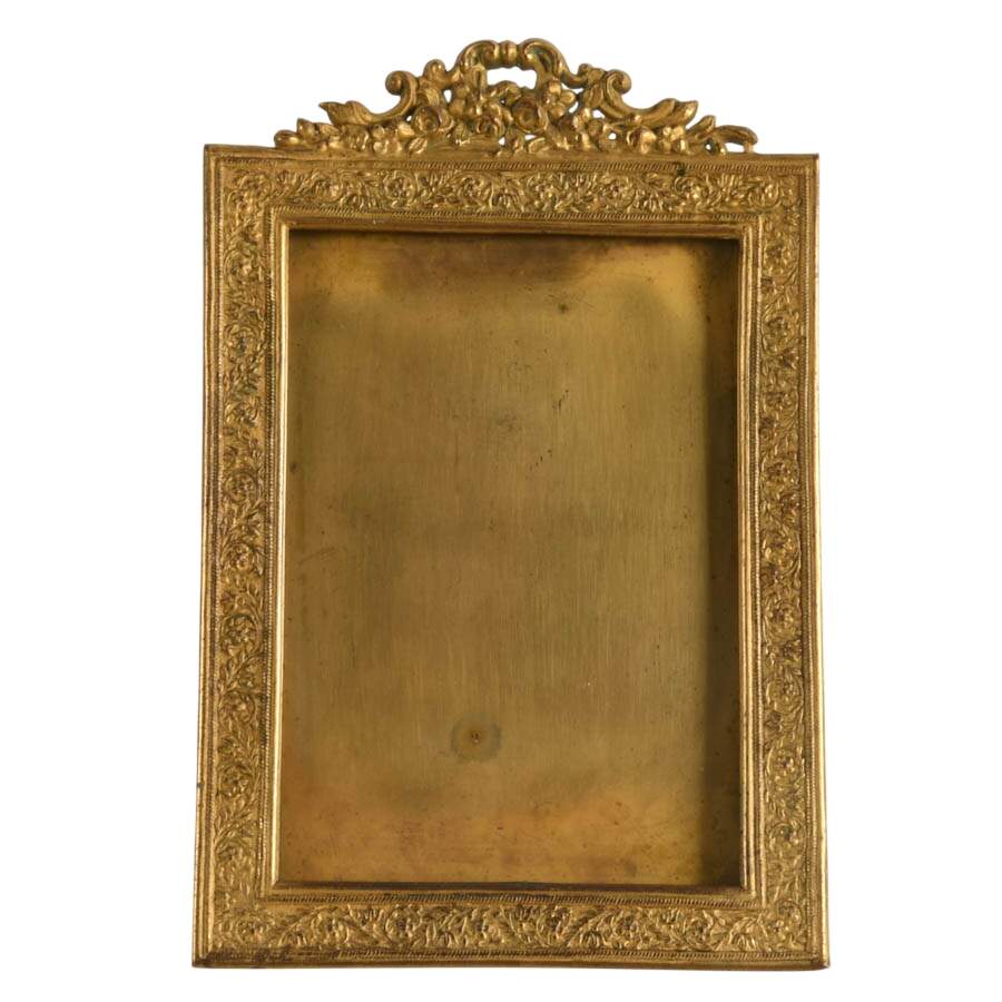Pair of Ornate Gold-Tone Standing Photo Frames-4