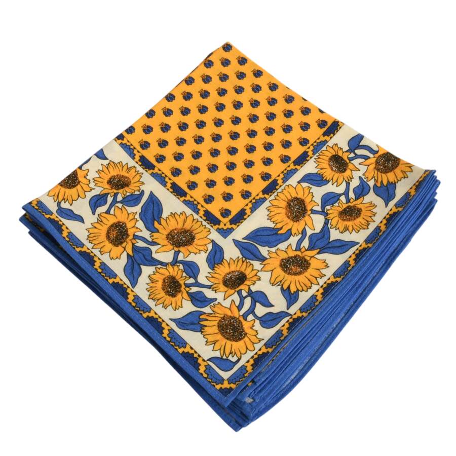 Le Cluny Blue Sunflower Set with Tablecloth and Eight Napkins-3