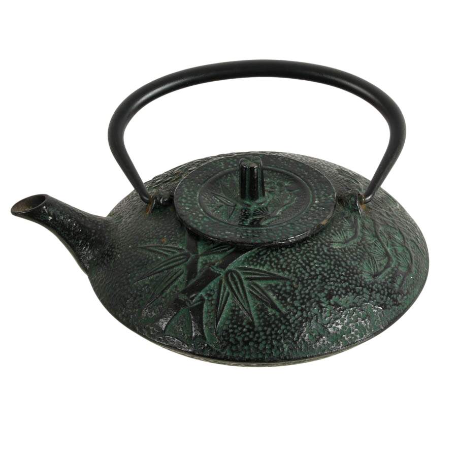 Japanese Nanbu Tetsubin Cast Iron Teapot and Cups-3