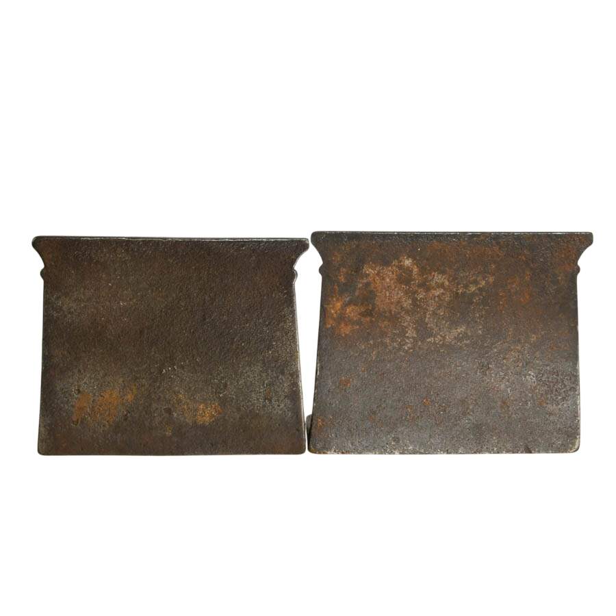Egyptian Revival-Style Cast Iron Bookends in the Style of Bradley & Hubbard-5