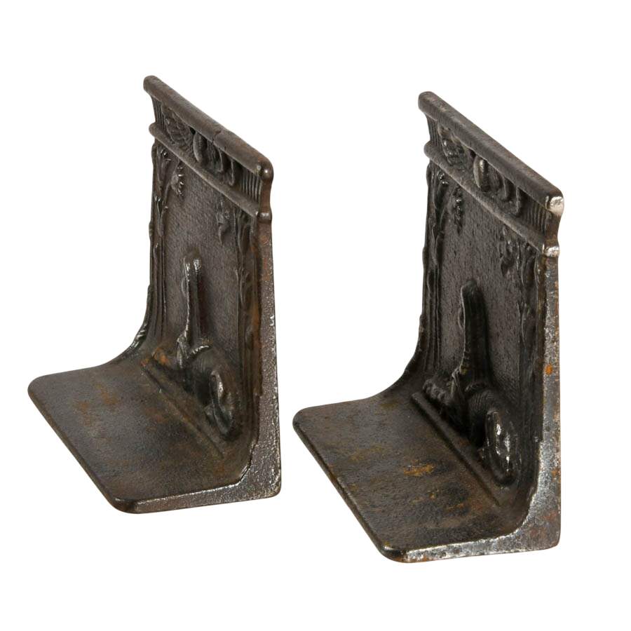 Egyptian Revival-Style Cast Iron Bookends in the Style of Bradley & Hubbard-4