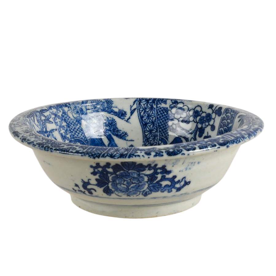 Antique Blue and White Porcelain Bowl with Central Moth Motif-3
