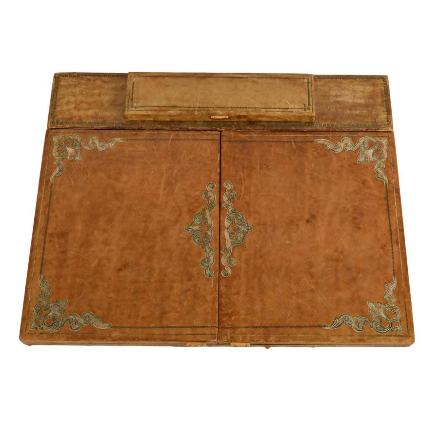 Vintage Italian Florentine Tooled Leather Desk Blotter Folio-1