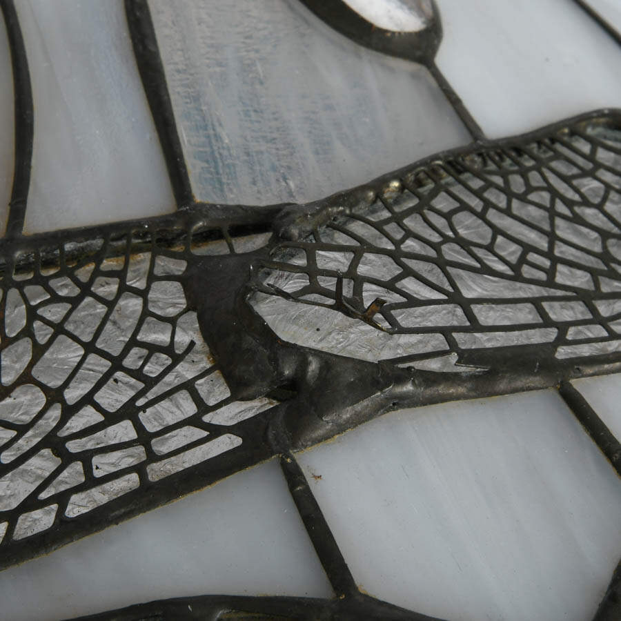 Tiffany-Style Stained-Glass Dragonfly Pendant Light-2