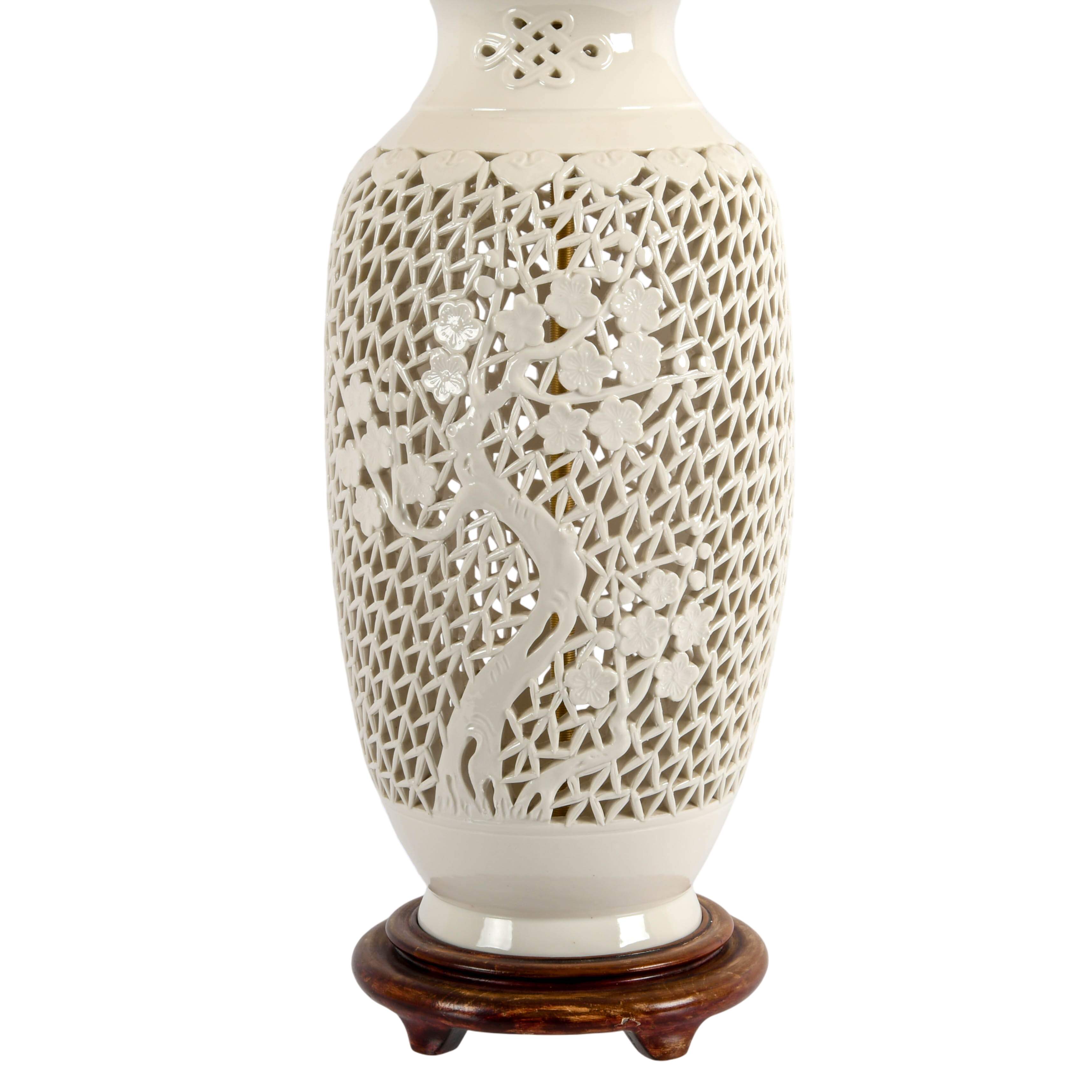 White Porcelain Reticulated Light-4