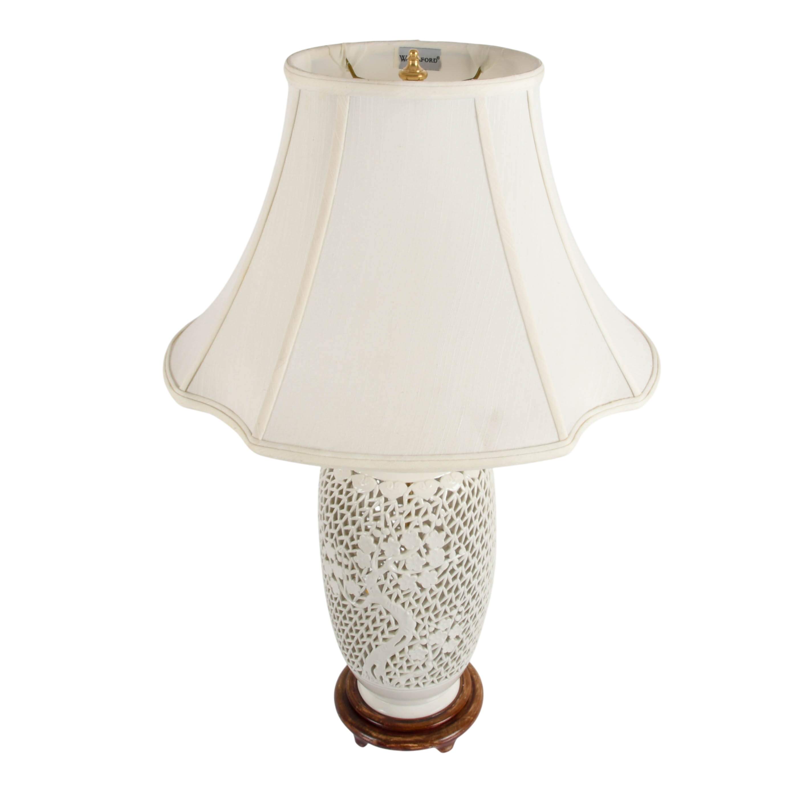 White Porcelain Reticulated Light-3