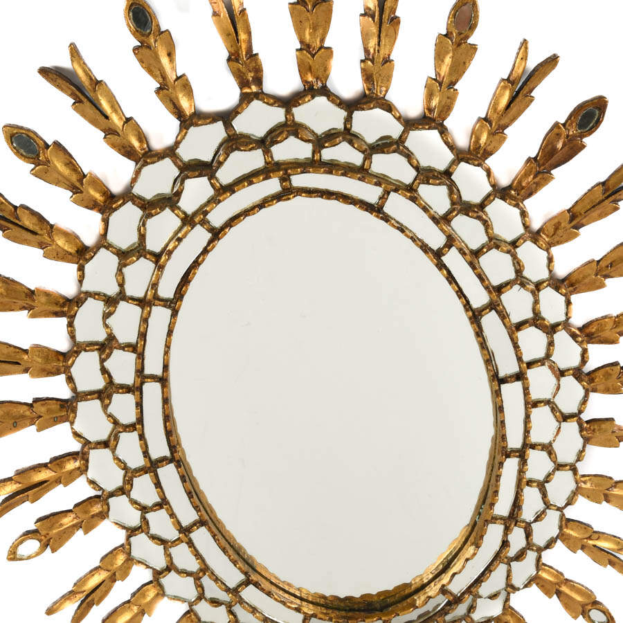Hand-Crafted Gilt Wood Decorative Sunburst Wall Mirror-4