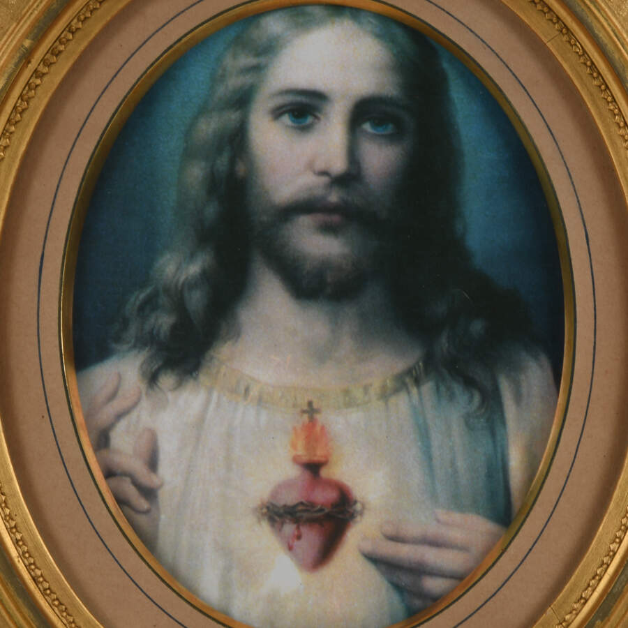 Gilt Wood Frame with Print of Jesus-9