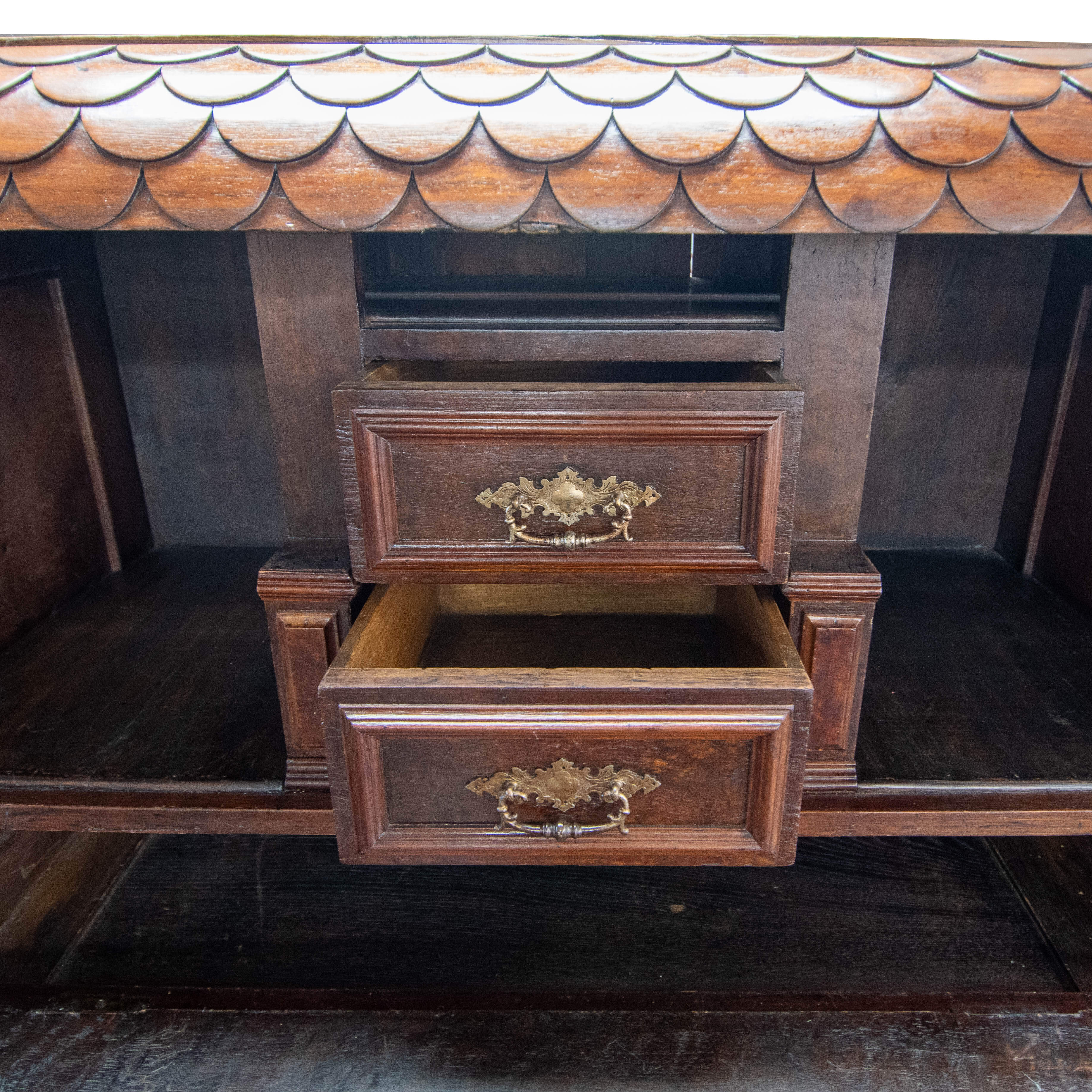Antique 19th-Century European Baroque Carved Vargueno Travel Desk-7