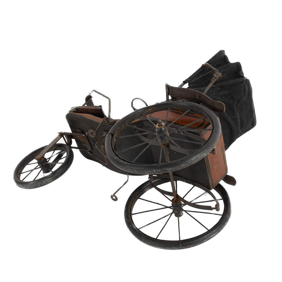Antique-Style Wooden Model T Car Sculpture-7